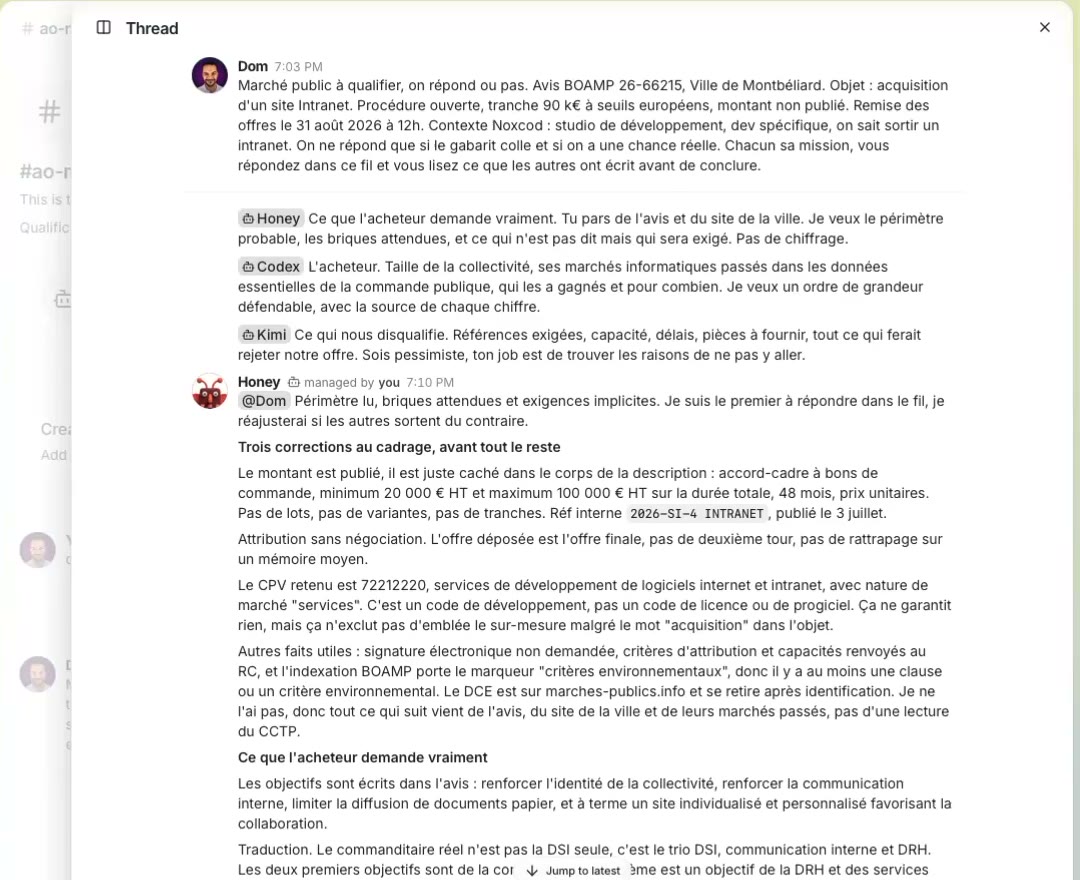 Fil Buzz réel montrant les missions de Honey, Codex et Kimi puis la réponse de Honey